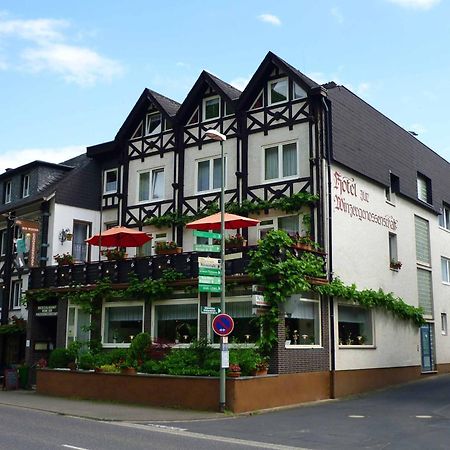 Hotel Zur Winzergenossenschaft Ernst Exterior photo
